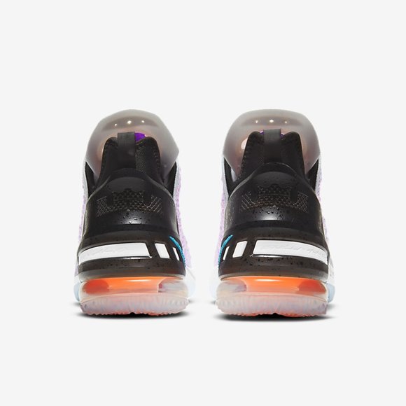 Nike Lebron 18 main image 4